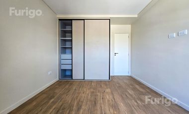 VENTA PISO EXCLUSIVO 4 DORMITORIOS CON PATIO
