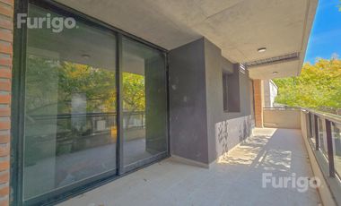 VENTA PISO EXCLUSIVO 4 DORMITORIOS CON PATIO