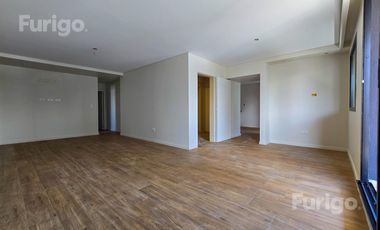 VENTA PISO EXCLUSIVO 4 DORMITORIOS CON PATIO