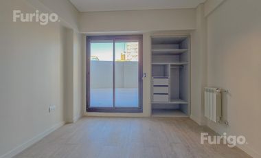 VENTA PISO EXCLUSIVO 4 DORMITORIOS CON PATIO