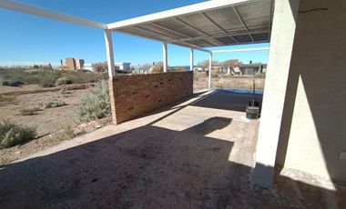CASA EN VENTA, LAGO MARI MENUCO