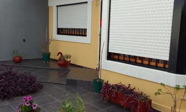 Casa - Burzaco