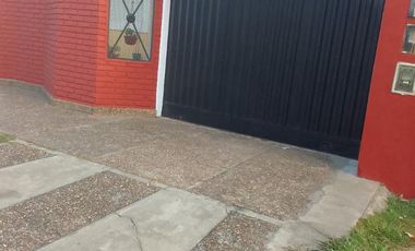 Casa - Burzaco