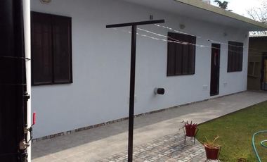 Casa - Burzaco