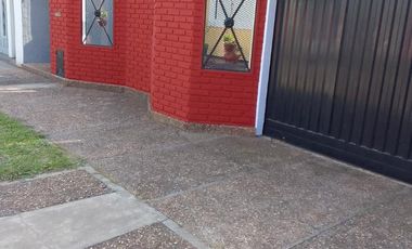 Casa - Burzaco