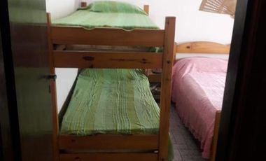 2 Casas en Venta 5 ambientes  - Mar Del Tuyu