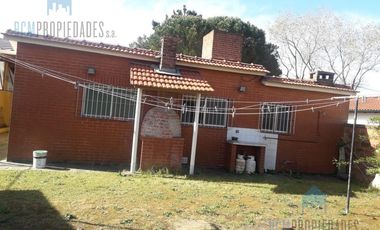2 Casas en Venta 5 ambientes  - Mar Del Tuyu