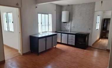 Departamento en venta - 2 Dormitorios 1 Baño - 42Mts2 - Tablada