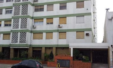 Departamento de 4 amb a metros la estación de Temperley Este