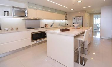 IMPECABLE SEMIPISO EN CHATEAU PUERTO MADERO