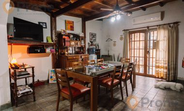 Casa - Arroyito