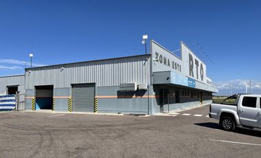 Nave de 800 m2 en  Parque industrial PASIP - San Martin MZA