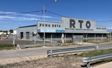 Nave de 800 m2 en  Parque industrial PASIP - San Martin MZA