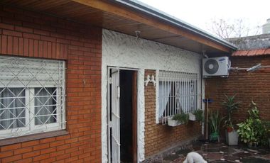Casa - Claypole