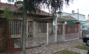 Casa - Claypole