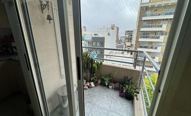 IMPECABLE 2 AMBIENTES EN LANUS ESTE