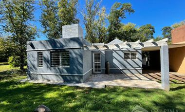 Casa en alquiler en Villa Allende, barrio Jardin Epicuro.
