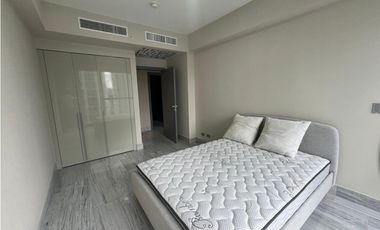 Alquiler de apartamento, PH Nuovo  Armani Bella Vista  Amoblado