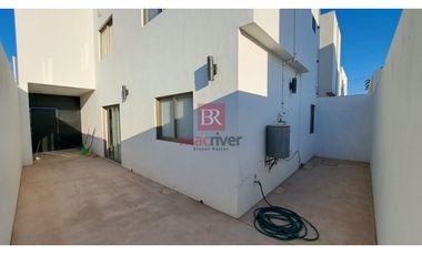 CASA AMUEBLADA EN RENTA EN FRACC. SANTA CATALINA. CD. OBREGÓN, SONORA