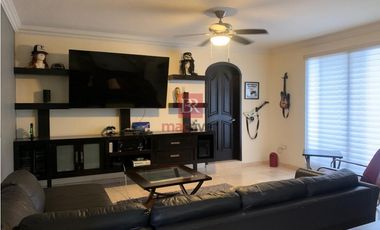 CASA AMUEBLADA EN RENTA EN COL. ZONA NORTE. CD. OBREGÓN, SONORA