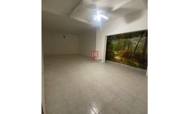 OFICINA EN VENTA EN COL. CENTRO. CD. OBREGÓN, SONORA