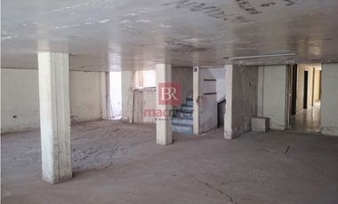 EDIFICIO DE OFICINAS EN VENTA EN COL. CENTRO. CD. OBREGÓN, SONORA