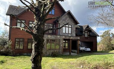 Casa en Venta en Condominio Vista Hermosa