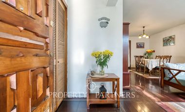 Gran potencial y plusvalía. Acogedora casa de un piso en venta La Reina