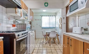 Gran potencial y plusvalía. Acogedora casa de un piso en venta La Reina