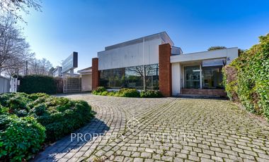 Gran Local Comercial en Estoril