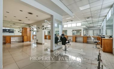 Gran Local Comercial en Estoril