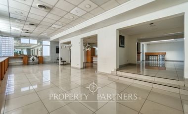 Gran Local Comercial en Estoril