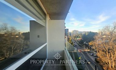 En venta departamento estudio, semi nuevo Avenida Alemania.