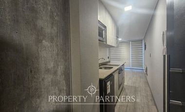 En venta departamento estudio, semi nuevo Avenida Alemania.
