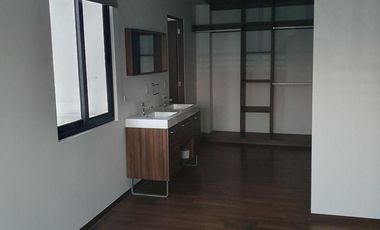 RENTA DEPARRAMENTO 3 REC. 3 BAÑOS CUARTO SERV C/BAÑO