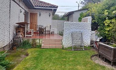 FOCOLARE PROPIEDADES VENDE ACOGEDORA CASA