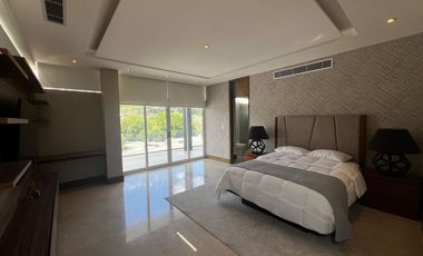 Pent House en Torre Boutique Contemporánea - Santa Engracia