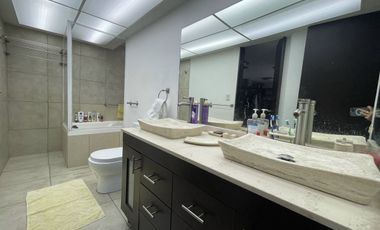 Venta Casa en Fraccionamiento Santa Cecilia