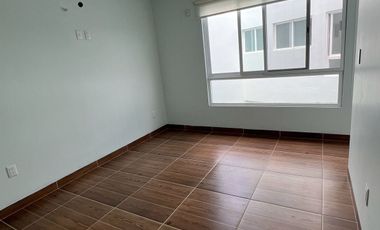 CASA HM PRIVADA ALTO LAGO