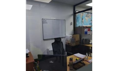 ALQUILO OFICINA EN EDISON PARK