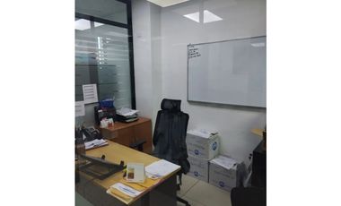 ALQUILO OFICINA EN EDISON PARK