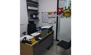 ALQUILO OFICINA EN EDISON PARK