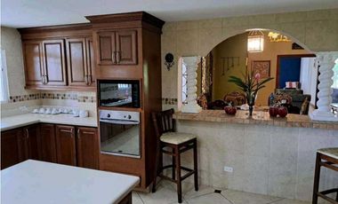 VENTA DE CASA EN EL VALLE, UNICA OPORTUNIDAD, NO PARA TODOS