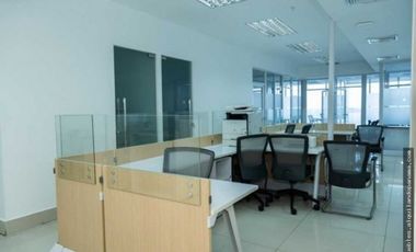 SE ALQUILA OFICINA EN AV. BALBOA CON VISTA AL MAR