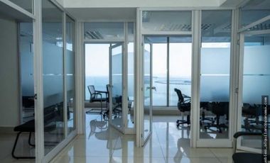 SE ALQUILA OFICINA EN AV. BALBOA CON VISTA AL MAR