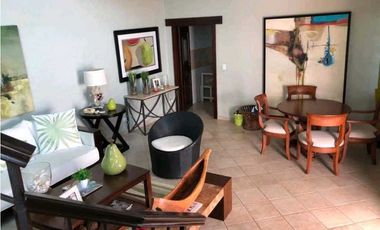VENTA DE CASA EN SAN CARLOS, FRENTE AL MAR COSTA ESMERALDA