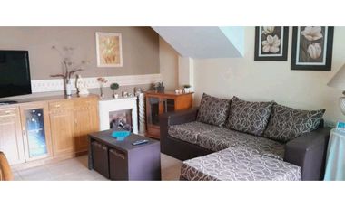 VENTA DE CASA CONFORTABLE CON QUINCHO Y PILETA, RIVADAVIA (CENTRO)