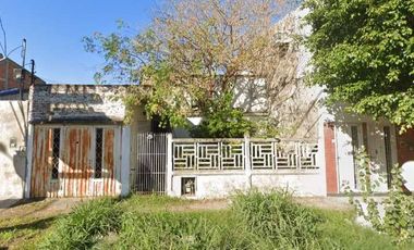 Casa en venta en Lanús, Lanús