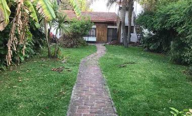 Casa para 2 Familias en venta en Bernal Centro