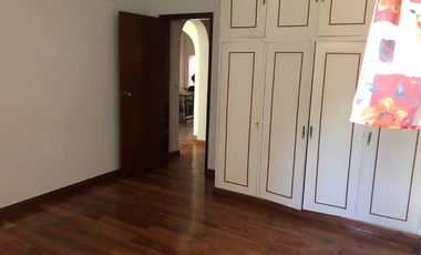 Casa para 2 Familias en venta en Bernal Centro